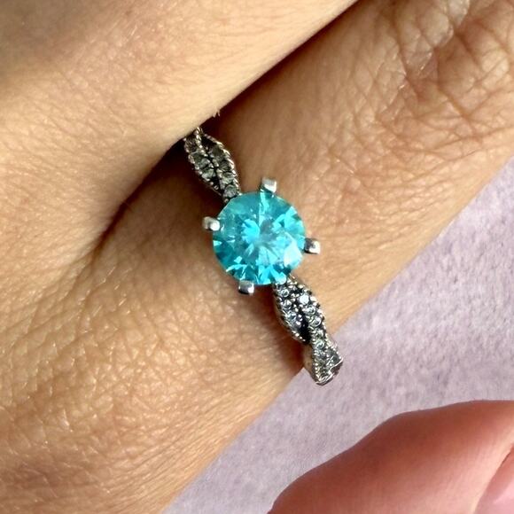 Sterling Jewelry - sterling silver round-cut blue cz ring size 10.75